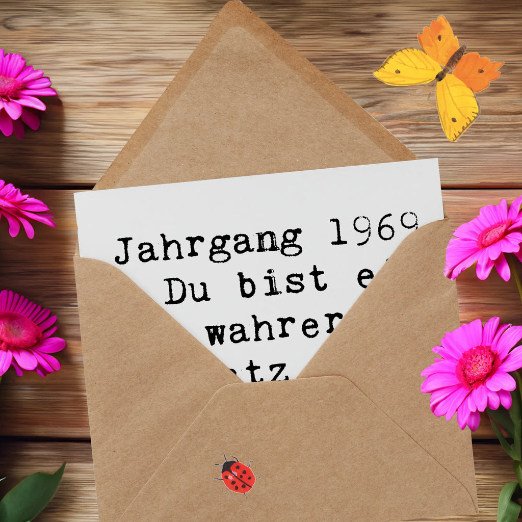 Deluxe Card Saying Jahrgang 1969 - Du bist ein wahrer Schatz, der die Welt bereichert. Hochwertige Klappkarte, Klappkarte, Hochzeitskarte, Geburtstagskarte, Hochwertige Grußkarte, Glückwunschkarte, Karte, Grußkarte, Einladungskarte, Geburtstag, Geburtstagsgeschenk, Geschenk