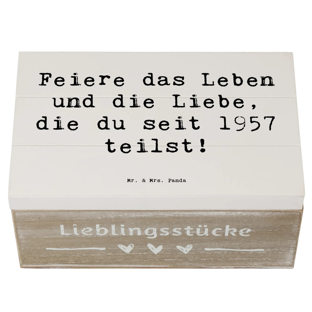 Holzkiste Spruch 1957 Geburtstag feiern Erinnerungsbox, Truhe, XXL, Dekokiste, Schatulle, Geschenkdose, Erinnerungskiste, Schatzkiste, Holzkiste, Kiste, Aufbewahrungsbox, Geschenkbox, Geburtstag, Geburtstagsgeschenk, Geschenk
