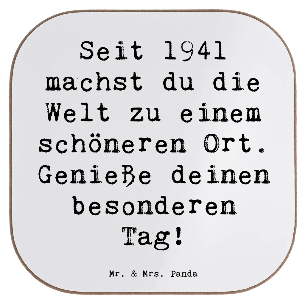 Square coaster Saying Seit 1941 machst du die Welt zu einem schöneren Ort. Genieße deinen besonderen Tag! Untersetzer aus Holz, Glasuntersetzer, Untersetzer, Tassen Untersetzer, Bierdeckel, Untersetzer Gläser, Korkuntersetzer, Untersetzer für Gläser, Untersetzer Design, Untersetzer Holz, Getränkeuntersetzer, Holzuntersetzer, Geburtstag, Geburtstagsgeschenk, Geschenk