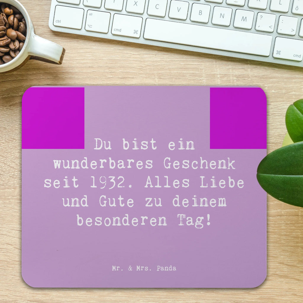 Mauspad Spruch 1932 Geburtstag Geschenk Mauspad Büro, PC Zubehör, Arbeitszimmer, Computer zubehör, Designer Mauspad, Büroausstattung, Einzigartiges Mauspad, Mausunterlage, Mousepad, Mauspad, Geburtstag, Geburtstagsgeschenk, Geschenk