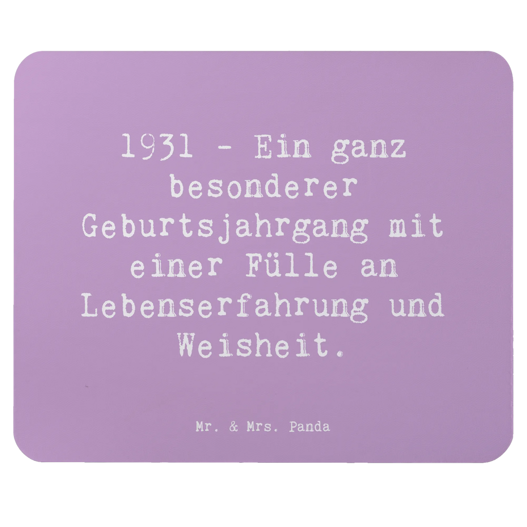Mouse mat Saying 1931 - Ein ganz besonderer Geburtsjahrgang mit einer Fülle an Lebenserfahrung und Weisheit. Designer Mauspad, Mauspad, Einzigartiges Mauspad, Mousepad, Computer zubehör, Büroausstattung, Arbeitszimmer, PC Zubehör, Mauspad Büro, Mausunterlage, Geburtstag, Geburtstagsgeschenk, Geschenk