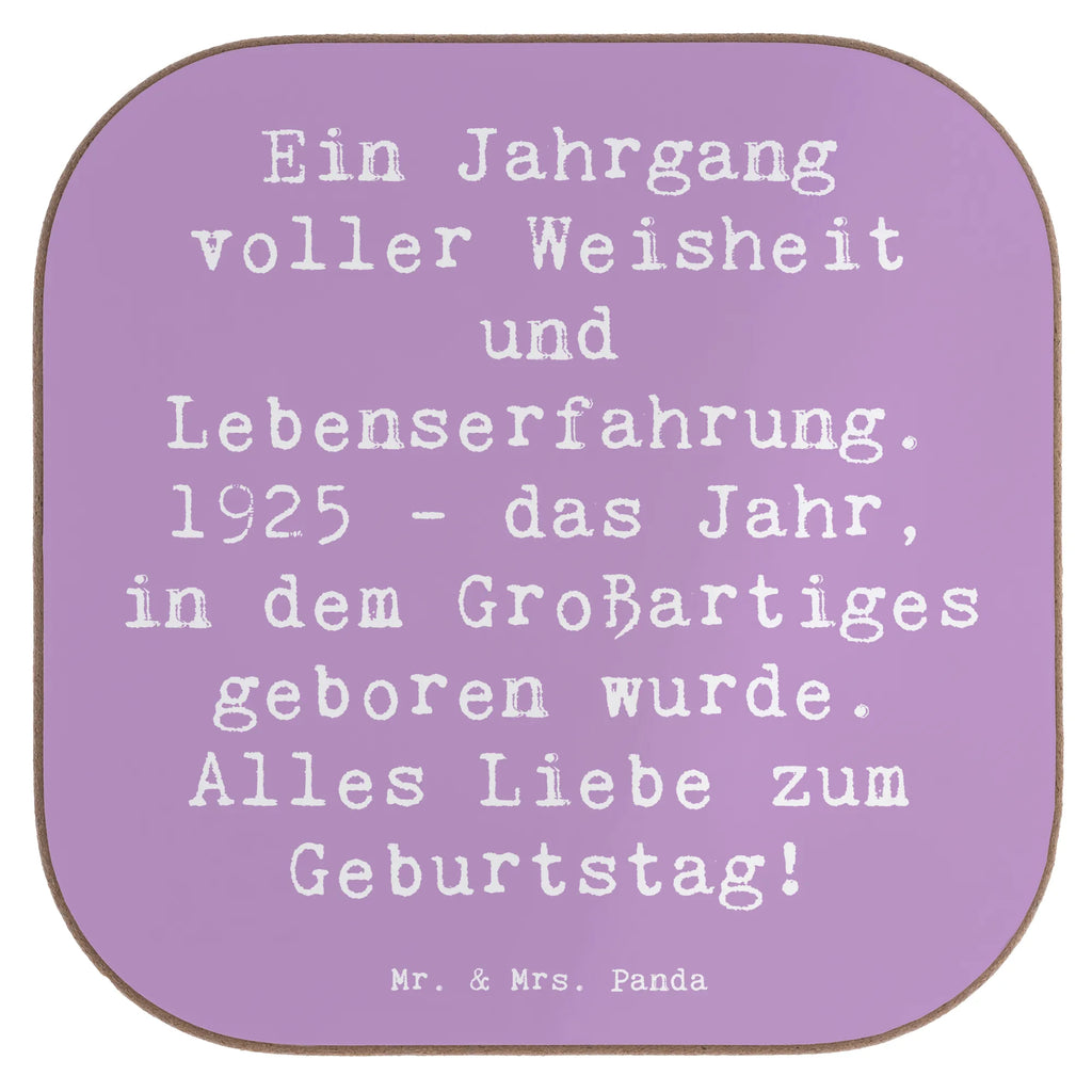 Square coaster Saying Ein Jahrgang voller Weisheit und Lebenserfahrung. 1925 - das Jahr, in dem Großartiges geboren wurde. Alles Liebe zum Geburtstag! Untersetzer Gläser, Tassen Untersetzer, Untersetzer Holz, Untersetzer, Getränkeuntersetzer, Bierdeckel, Glasuntersetzer, Untersetzer aus Holz, Korkuntersetzer, Untersetzer Design, Untersetzer für Gläser, Holzuntersetzer, Geburtstag, Geburtstagsgeschenk, Geschenk
