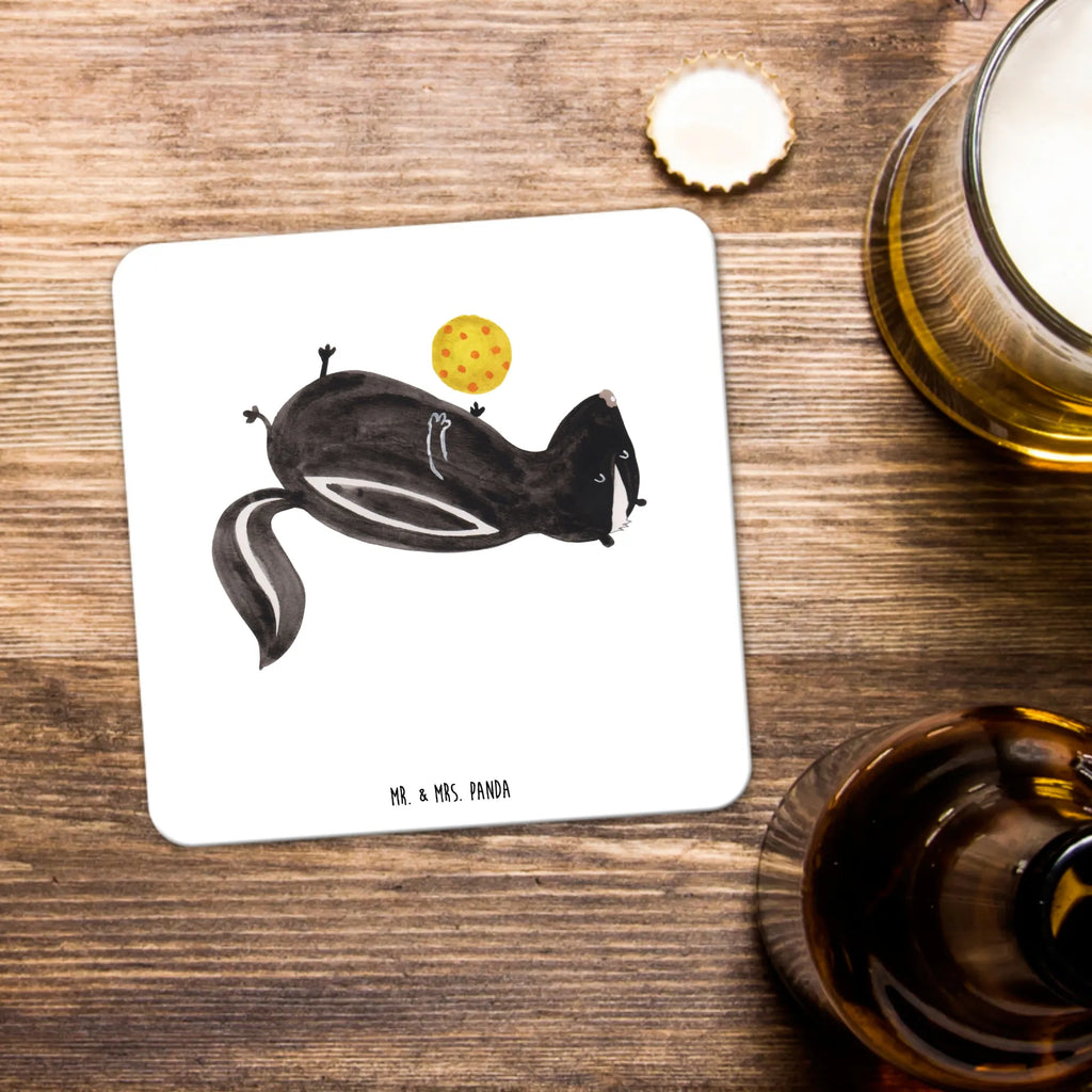 Untersetzer Set Stinktier Ball Untersetzer für Becher, Dekoruntersetzer, Hitzebeständiger Untersetzer, Untersetzer für Tassen, Underlay Für Getränke, Untersetzer Rund, Tischschutzuntersetzer, Design-Untersetzer, Untersetzer für Gläser, Getränke-Coaster, Nachhaltiger Untersetzer, Tischuntersetzer, Glasuntersetzer, Getränkeuntersetzer, Tassenuntersetzer, Rutschfester Untersetzer, Coaster, Getränke­sauguntersetzer, Handgemachter Untersetzer, Becheruntersetzer, Untersetzer Motiv, Umweltfreundlicher Untersetzer, Untersetzer, Untersetzer Eckig, Untersetzer Für Getränke, Universaluntersetzer, Kunststoffuntersetzer, Untersetzer Set, Stinktier, Skunk, Wildtier, Raubtier, Stinki, Weisheit, Stinker, verspielt