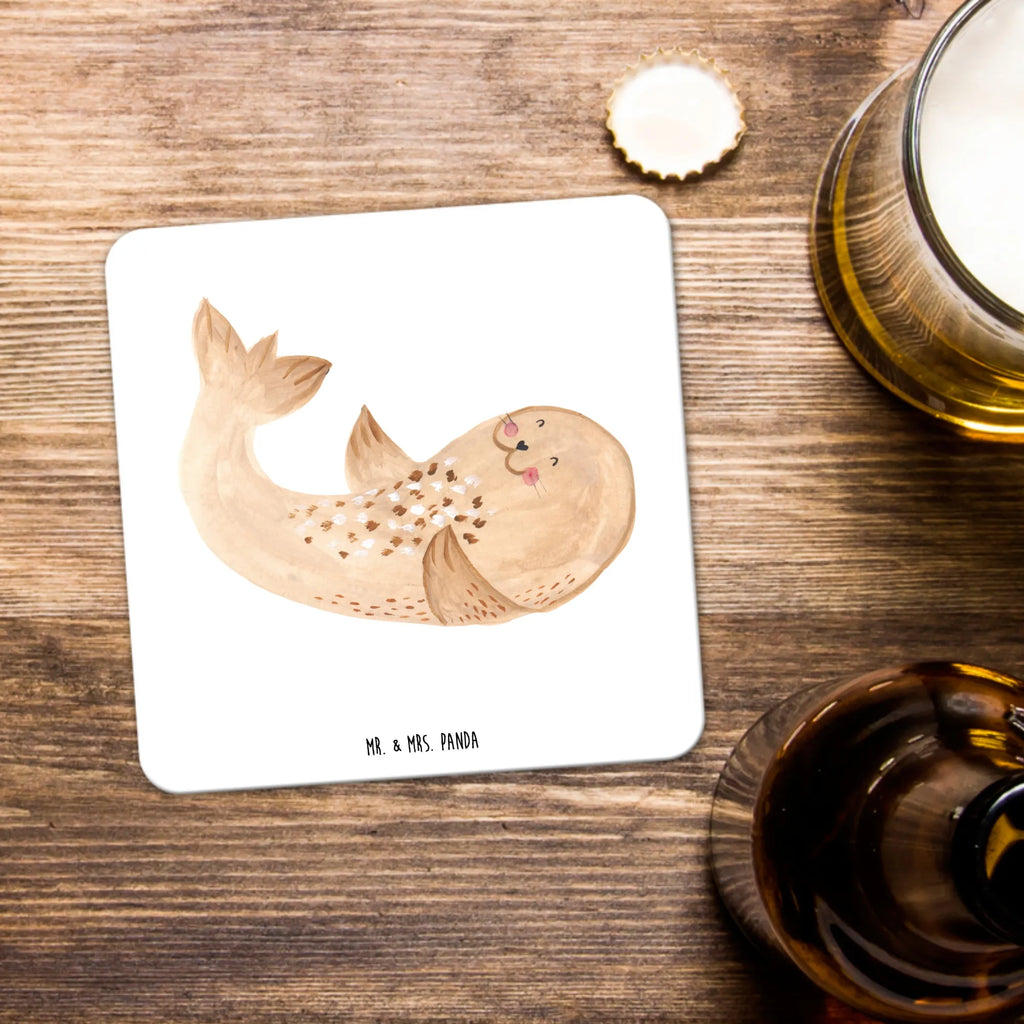 Untersetzer Set Robbe Liegen Handgemachter Untersetzer, Untersetzer Set, Untersetzer Motiv, Hitzebeständiger Untersetzer, Underlay Für Getränke, Getränkeuntersetzer, Universaluntersetzer, Rutschfester Untersetzer, Untersetzer für Becher, Umweltfreundlicher Untersetzer, Untersetzer, Untersetzer für Tassen, Dekoruntersetzer, Kunststoffuntersetzer, Getränke­sauguntersetzer, Getränke-Coaster, Becheruntersetzer, Nachhaltiger Untersetzer, Untersetzer Rund, Tischuntersetzer, Untersetzer Eckig, Glasuntersetzer, Tassenuntersetzer, Untersetzer für Gläser, Coaster, Tischschutzuntersetzer, Design-Untersetzer, Untersetzer Für Getränke, Tiermotive, Gute Laune, lustige Sprüche, Tiere, Lachen, Seehund, Strand, Nordsee, Ostsee, Robben, Freude, Meerestier, Robbe