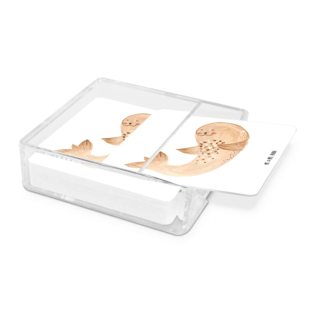 Untersetzer Set Robbe Liegen Handgemachter Untersetzer, Untersetzer Set, Untersetzer Motiv, Hitzebeständiger Untersetzer, Underlay Für Getränke, Getränkeuntersetzer, Universaluntersetzer, Rutschfester Untersetzer, Untersetzer für Becher, Umweltfreundlicher Untersetzer, Untersetzer, Untersetzer für Tassen, Dekoruntersetzer, Kunststoffuntersetzer, Getränke­sauguntersetzer, Getränke-Coaster, Becheruntersetzer, Nachhaltiger Untersetzer, Untersetzer Rund, Tischuntersetzer, Untersetzer Eckig, Glasuntersetzer, Tassenuntersetzer, Untersetzer für Gläser, Coaster, Tischschutzuntersetzer, Design-Untersetzer, Untersetzer Für Getränke, Tiermotive, Gute Laune, lustige Sprüche, Tiere, Lachen, Seehund, Strand, Nordsee, Ostsee, Robben, Freude, Meerestier, Robbe