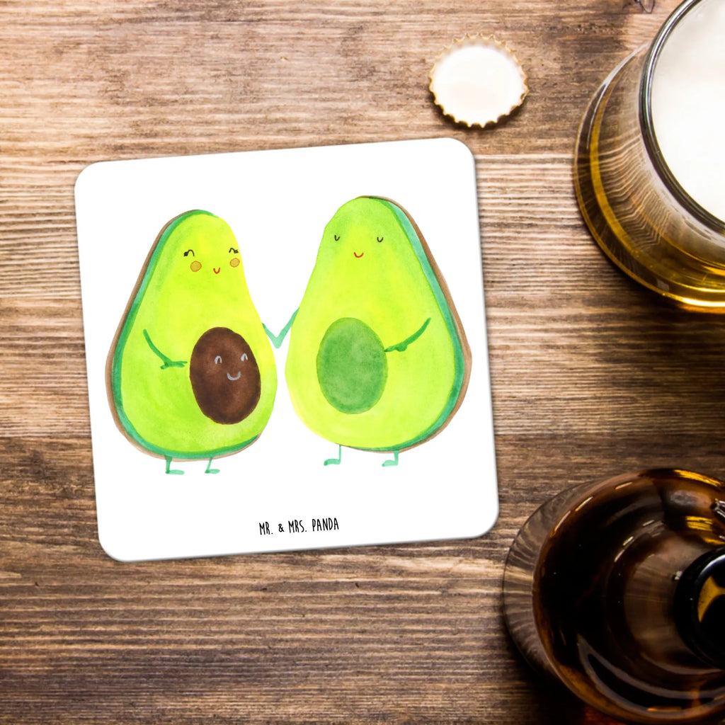 Untersetzer Set Avocado Pärchen Nachhaltiger Untersetzer, Underlay Für Getränke, Untersetzer für Becher, Design-Untersetzer, Tischschutzuntersetzer, Untersetzer Motiv, Becheruntersetzer, Untersetzer, Untersetzer für Tassen, Untersetzer für Gläser, Untersetzer Rund, Kunststoffuntersetzer, Dekoruntersetzer, Tischuntersetzer, Untersetzer Eckig, Umweltfreundlicher Untersetzer, Rutschfester Untersetzer, Untersetzer Set, Glasuntersetzer, Coaster, Getränke-Coaster, Hitzebeständiger Untersetzer, Untersetzer Für Getränke, Getränkeuntersetzer, Getränke­sauguntersetzer, Universaluntersetzer, Handgemachter Untersetzer, Tassenuntersetzer, Avocado, Veggie, Vegan, Gesund, Familie, Liebe, Kinder, Geburt, Hochzeit, Avocados, Schwangerschaft, Babyshower, Babyparty, Avocuddle
