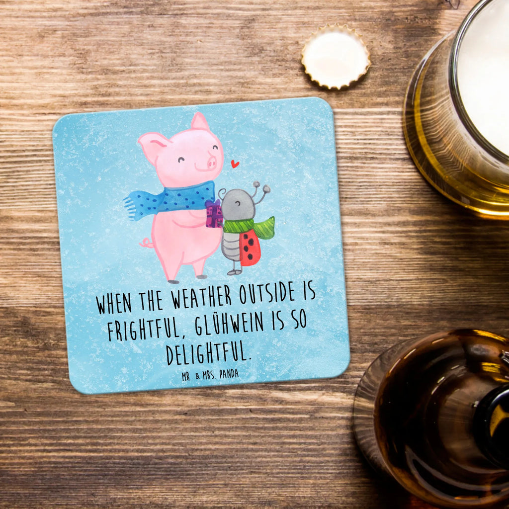 Untersetzer Set Glühschwein Smörle Untersetzer für Tassen, Untersetzer Set, Hitzebeständiger Untersetzer, Untersetzer Motiv, Underlay Für Getränke, Glasuntersetzer, Dekoruntersetzer, Umweltfreundlicher Untersetzer, Tassenuntersetzer, Untersetzer, Nachhaltiger Untersetzer, Getränke­sauguntersetzer, Kunststoffuntersetzer, Handgemachter Untersetzer, Design-Untersetzer, Tischschutzuntersetzer, Untersetzer für Gläser, Untersetzer Eckig, Getränkeuntersetzer, Tischuntersetzer, Rutschfester Untersetzer, Untersetzer für Becher, Universaluntersetzer, Getränke-Coaster, Untersetzer Rund, Untersetzer Für Getränke, Becheruntersetzer, Coaster, Winter, Weihnachten, Weihnachtsdeko, Nikolaus, Advent, Heiligabend, Wintermotiv, Romantische Geschenkidee Glühwein, Smörle der stolze Marienkäfer, Herzliches Marienkäfer Motiv, Marienkäfer in Winterkleidung, Glühwein Liebhaber Geschenk, Süßer Marienkäfer gibt Geschenk, Glühwein ist köstlich Spruch, Handgezeichnetes Glühschwein, Kreatives Glühschwein Design, Winterlicher Glühwein Spruch