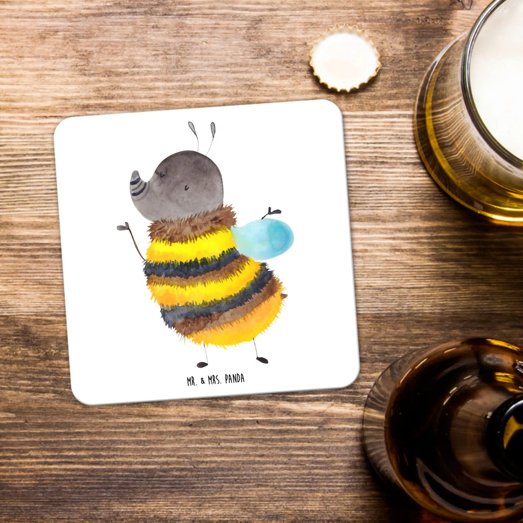 Untersetzer Set Hummel flauschig Design-Untersetzer, Glasuntersetzer, Tischuntersetzer, Untersetzer Motiv, Becheruntersetzer, Handgemachter Untersetzer, Untersetzer Rund, Untersetzer für Gläser, Untersetzer, Hitzebeständiger Untersetzer, Getränkeuntersetzer, Universaluntersetzer, Untersetzer für Tassen, Kunststoffuntersetzer, Untersetzer Für Getränke, Dekoruntersetzer, Getränke-Coaster, Coaster, Umweltfreundlicher Untersetzer, Untersetzer Set, Nachhaltiger Untersetzer, Getränke­sauguntersetzer, Untersetzer für Becher, Untersetzer Eckig, Tassenuntersetzer, Tischschutzuntersetzer, Underlay Für Getränke, Rutschfester Untersetzer, Tiermotive, Gute Laune, lustige Sprüche, Tiere, Natur, Hummel, Flauschig, Blume, Biene