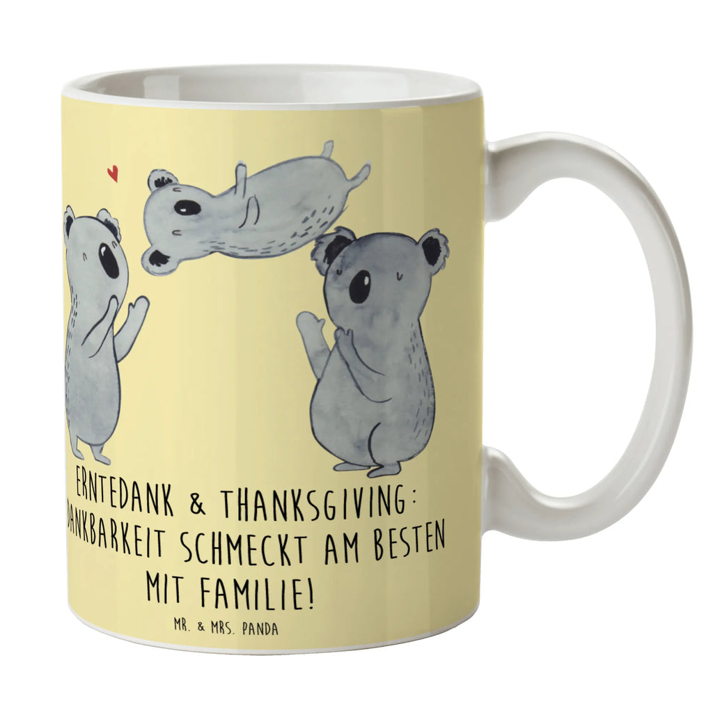Mug Erntedank & Thanksgiving: Dankbarkeit schmeckt am besten mit Familie! tasse für kaffee, Henkelbecher, Tasse mit Spruch, Becher, Keramiktasse, Teepott, Kaffeebecher, haferl, heißgetränkebecher, Trinktasse, Teebecher, kaffeebecher bedruckt, Teetasse, Tasse, kaffeebecher keramik, schöne tasse, kaffeetasse bedruckt, Henkeltasse, Bürotasse, tasse für büro, hochwertige tasse, Trinkbecher, Kakaotasse, Geschenktasse, milchkaffeetasse, Designtasse, Motivtasse, Dekotasse, Bürobecher, kaffeetasse keramik, Coffee Mug, Frühstücksbecher, Kaffeetasse, Tasse mit Motiv, Frühstückstasse, Sprüchetasse, Pott, Bedruckte Tasse, Mug, design tasse, Keramikbecher, Kaffeepott, statement tasse, Erntedank, Erntedankfest, Erntedank Kindergarten, Erntedankspruch, Erntedank Sprüche, Erntedankfest deko, Erntedank Deko, Erntedank mit Kindern, Thanksgiving