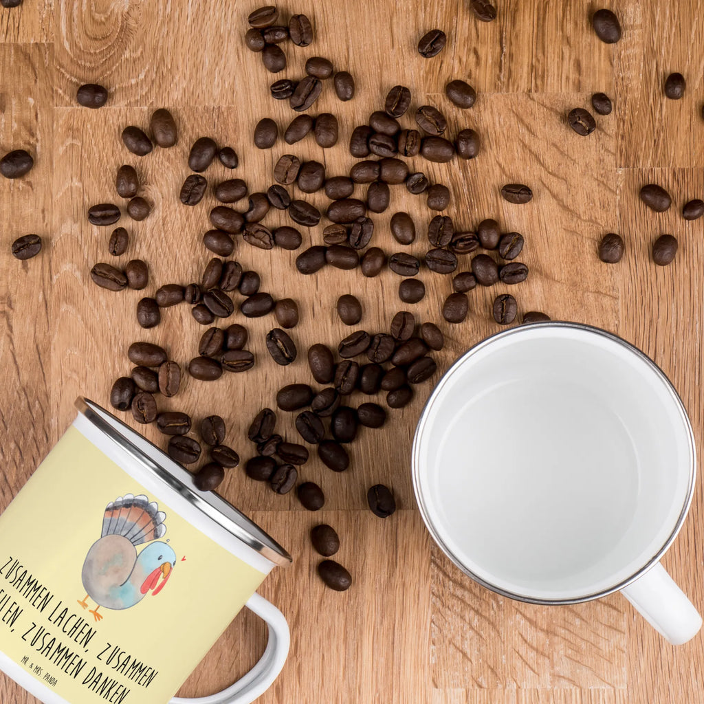 Enamel camping mug Zusammen lachen, zusammen teilen, zusammen danken. Outdoor Becher, Camping Tassen, Emaille Tassen, Metall Tasse, Outdoor Tasse, Blechtassen, Emaille Becher, Kaffee Blechtasse, Tasse Camping, Camping Becher Edelstahl, Tasse Emaille, Campingtassen, Emailletasse, Metalltasse für Camping, Trinkbecher, Blechtasse, Emaille Campingbecher, Campingbecher, Emaille Trinkbecher, Camping Tassen Emaille, Emaille Tasse, Emaille Tasse Camping, Metalltasse, Blechtasse Outdoor, Campingtasse, Emaille Becher Camping, Camping Tasse Emaille, Camping Tasse Metall, Edelstahl Trinkbecher, Camping Becher, Erntedank, Erntedankfest, Erntedank Kindergarten, Erntedankspruch, Erntedank Sprüche, Erntedankfest deko, Erntedank Deko, Erntedank mit Kindern, Thanksgiving