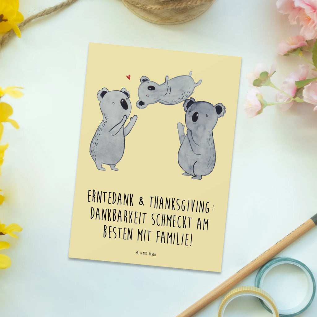 Postcard Erntedank & Thanksgiving: Dankbarkeit schmeckt am besten mit Familie! Ansichtskarten, Karte, Grußkarte, Geburtstagskarte, Dankeskarte, Ansichtskarte, Einladung Geburtstag, Einladungskarten Geburtstag, Einladung, Einladungskarte, Geschenkkarte, Postkarte, Erntedank, Erntedankfest, Erntedank Kindergarten, Erntedankspruch, Erntedank Sprüche, Erntedankfest deko, Erntedank Deko, Erntedank mit Kindern, Thanksgiving