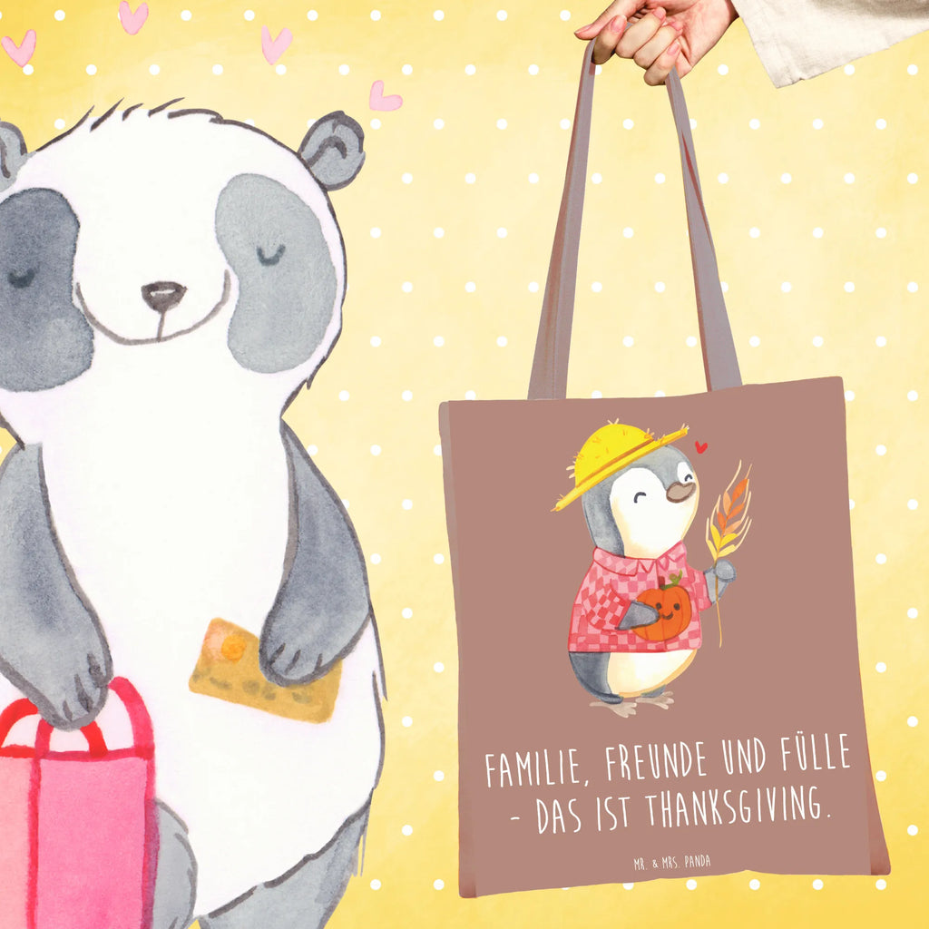 Tote bag Familie, Freunde und Fülle - das ist Thanksgiving. Tragetasche, Schultertasche, Shopper, Stoffbeutel, Jutetasche, Umhängetasche, Laptoptasche, Stofftasche, Strandtasche, Jutebeutel, Einkaufstasche, Beuteltasche, Einkaufstüte, Badetasche, Tasche, Beutel, Erntedank, Erntedankfest, Erntedank Kindergarten, Erntedankspruch, Erntedank Sprüche, Erntedankfest deko, Erntedank Deko, Erntedank mit Kindern, Thanksgiving