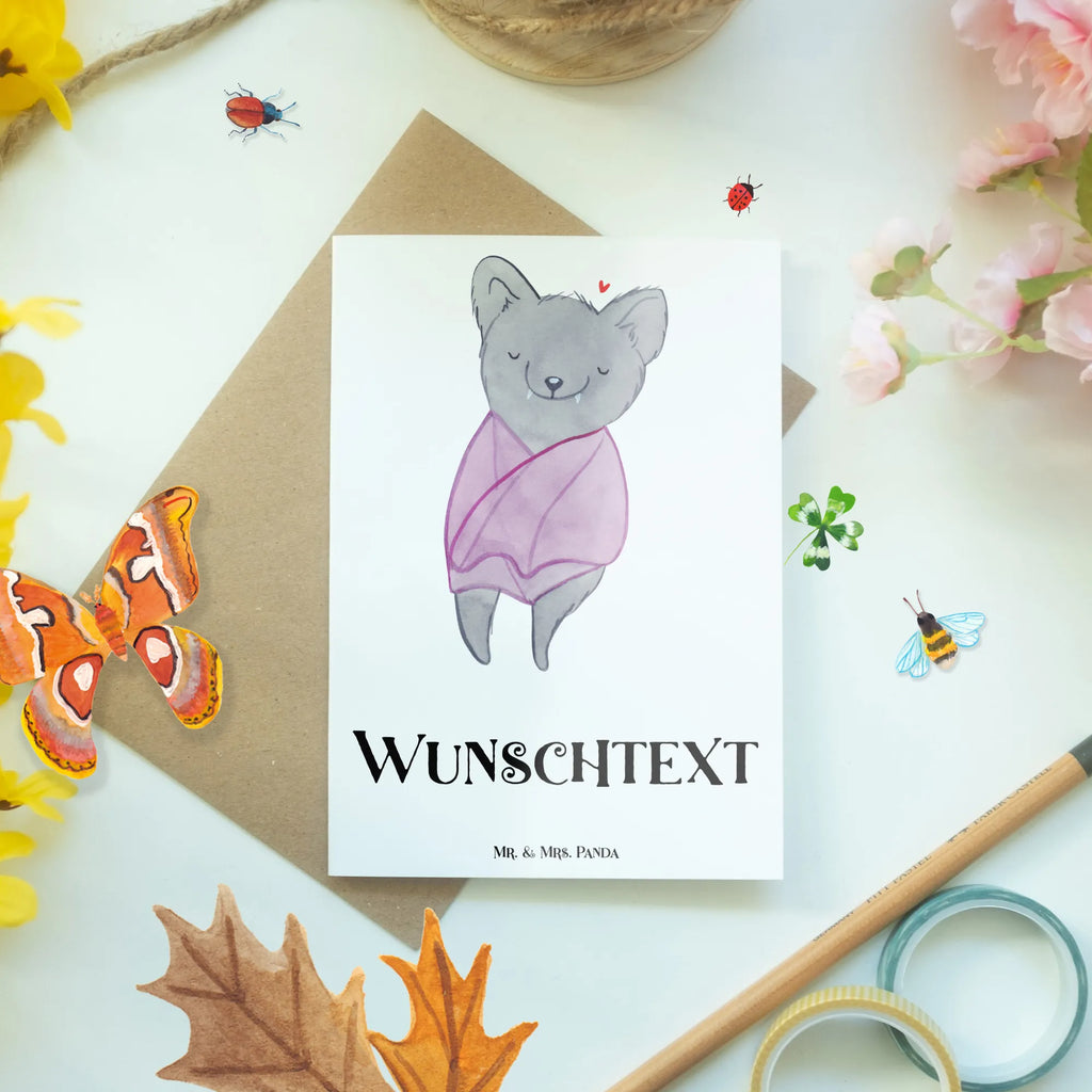 Personalisierte Grußkarte Fledermaus Chillt Personalisierte Hochzeitskarte, Personalisierte Grußkarte, Grußkarte selbst gestalten, Personalisierte Glückwunschkarte, Grußkarte selber drucken, Grußkarte als Geldgeschenk, Personalisierte Einladungskarte, Grußkarten personalisiert, Personalisierte Geburtstagskarte, Grußkarte mit persönlichen Nachrichten, Personalisierte Karte, Grußkarte mit Namen, Personalisiertere Klappkarte, Halloween, Deko, Martinssingen, Dekoration, Geschenke, Schenken