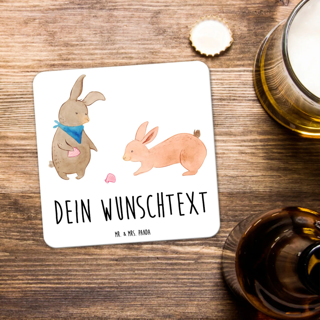 Personalised Coaster Set Bunnies with seashell Untersetzer Bedruckt, Untersetzer Personalisiert, Untersetzer mit Sprüchen, Personalisierte Untersetzer, Untersetzer Set, Glasuntersetzer, Untersetzer mit Namen, Kunststoff Untersetzer, Untersetzer für Tassen, Untersetzer, Muttertag, Vatertag, Mama, Papa, Oma, Opa, Familie, Schwester, Bruder, Muscheln, Best Friends, Meer, Freundinnen, Freundin, Beste Freundin, Hasen, Muscheln Sammeln, BFF