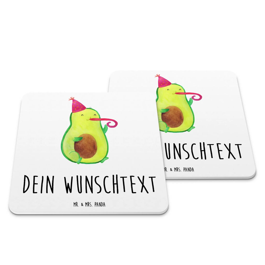 Personalisiertes Untersetzer Set Avocado Feier Umweltfreundlicher Untersetzer Mit Namensgravur, Untersetzer Für Gläser Mit Namen, Untersetzer Für Becher Mit Namensgravur, Filzuntersetzer Mit Wunschname, Rundes Untersetzer-Set Mit Wunschname, Nachhaltiger Untersetzer Mit Wunschname, Glasuntersetzer Mit Wunschnamen, Rutschfester Untersetzer Mit Namen, Eckiges Untersetzer-Set Mit Namensdruck, Korkuntersetzer Mit Namensdruck, Personalisierter Getränkeuntersetzer, Handgemachter Untersetzer Mit Namen, Holzuntersetzer Mit Namen, Getränke-Coaster Personalisiert, Motivuntersetzer Mit Wunschname, Kunststoffuntersetzer Mit Wunschname, Design-Untersetzer Mit Namensdruck, Untersetzer Für Tassen Mit Wunschname, Becheruntersetzer Mit Namen, Coaster Mit Wunschname, Hitzebeständiger Untersetzer Mit Wunschname, Universaluntersetzer Mit Namen, Tassenuntersetzer Mit Namensgravur, Tischuntersetzer Mit Namensdruck, Tischschutzuntersetzer Mit Namen, Dekoruntersetzer Mit Wunschname, Getränkeuntersetzer Mit Namen, Avocado, Veggie, Vegan, Gesund, Feierlichkeit, Fete, Geburtstag, Feier, Tröte, Party, Gute Laune