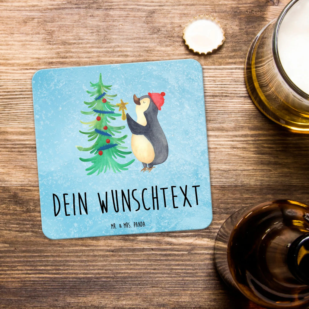 Personalisiertes Untersetzer Set Pinguin Weihnachtsbaum Becheruntersetzer Mit Namen, Kunststoffuntersetzer Mit Wunschname, Untersetzer Für Becher Mit Namensgravur, Untersetzer Für Gläser Mit Namen, Untersetzer Für Tassen Mit Wunschname, Coaster Mit Wunschname, Dekoruntersetzer Mit Wunschname, Tassenuntersetzer Mit Namensgravur, Getränkeuntersetzer Mit Namen, Design-Untersetzer Mit Namensdruck, Eckiges Untersetzer-Set Mit Namensdruck, Rundes Untersetzer-Set Mit Wunschname, Glasuntersetzer Mit Wunschnamen, Tischuntersetzer Mit Namensdruck, Umweltfreundlicher Untersetzer Mit Namensgravur, Hitzebeständiger Untersetzer Mit Wunschname, Holzuntersetzer Mit Namen, Tischschutzuntersetzer Mit Namen, Rutschfester Untersetzer Mit Namen, Nachhaltiger Untersetzer Mit Wunschname, Getränke-Coaster Personalisiert, Filzuntersetzer Mit Wunschname, Handgemachter Untersetzer Mit Namen, Motivuntersetzer Mit Wunschname, Korkuntersetzer Mit Namensdruck, Personalisierter Getränkeuntersetzer, Universaluntersetzer Mit Namen, Winter, Weihnachten, Weihnachtsdeko, Nikolaus, Advent, Heiligabend, Wintermotiv, Pinguin