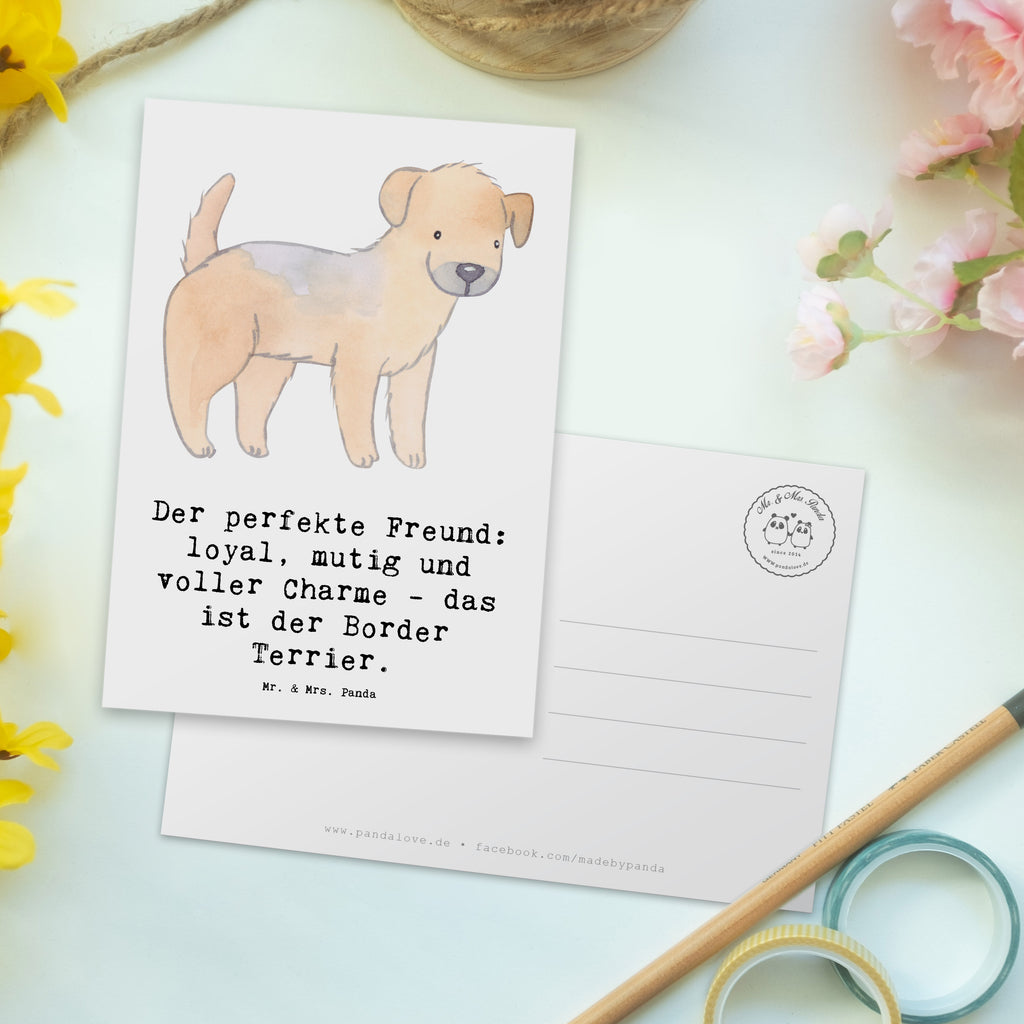 Postcard Der perfekte Freund: loyal, mutig und voller Charme - das ist der Border Terrier. Postkarte, Geburtstagskarte, Einladung Geburtstag, Ansichtskarten, Einladungskarten Geburtstag, Einladung, Karte, Dankeskarte, Grußkarte, Geschenkkarte, Ansichtskarte, Einladungskarte, Hund, Hunderasse, Rassehund, Hundebesitzer, Geschenk, Tierfreund, Schenken, Welpe
