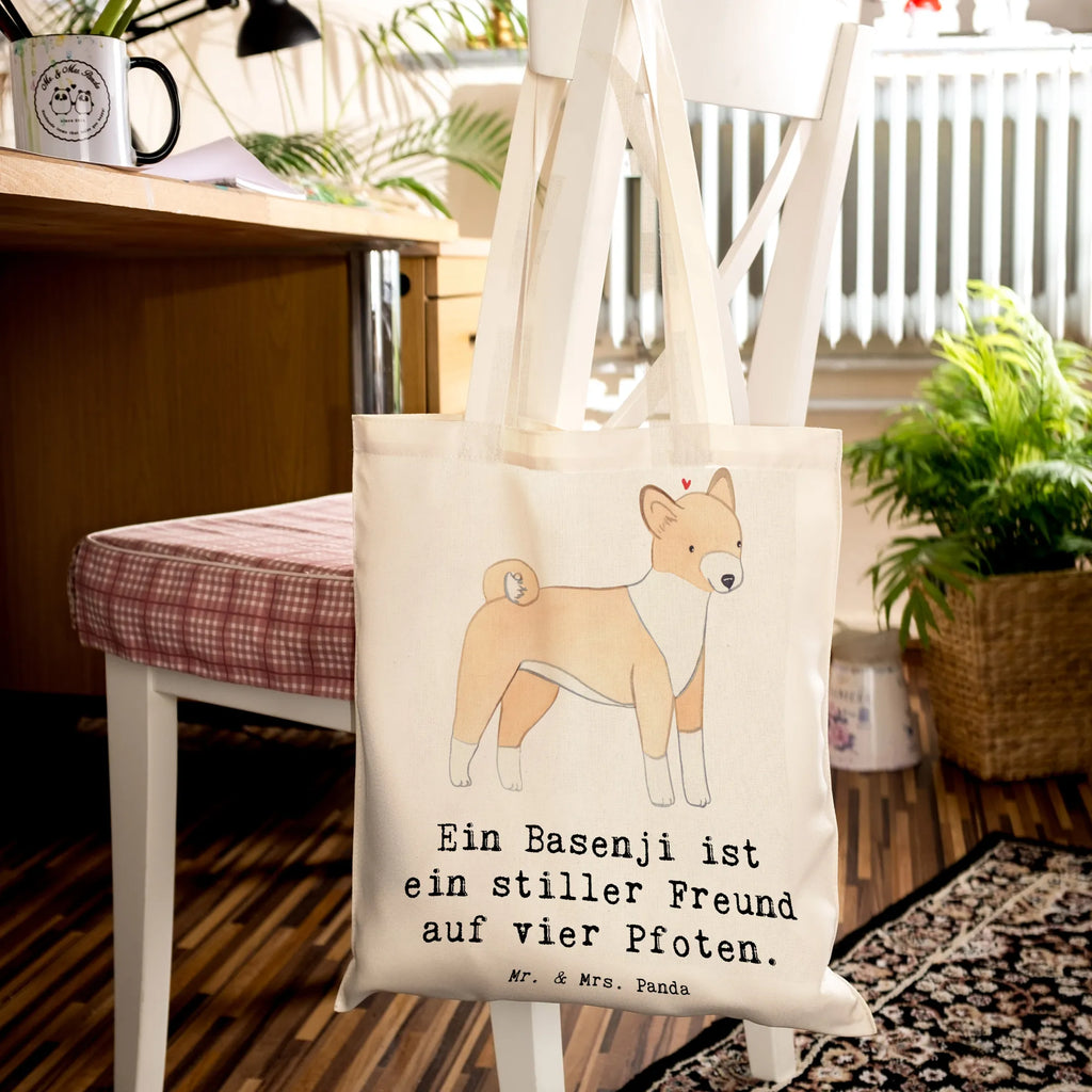 Tote bag Ein Basenji ist ein stiller Freund auf vier Pfoten. Stofftasche, Beutel, Laptoptasche, Tragetasche, Einkaufstasche, Shopper, Schultertasche, Stoffbeutel, Umhängetasche, Tasche, Strandtasche, Jutebeutel, Beuteltasche, Jutetasche, Badetasche, Einkaufstüte, Hund, Hunderasse, Rassehund, Hundebesitzer, Geschenk, Tierfreund, Schenken, Welpe