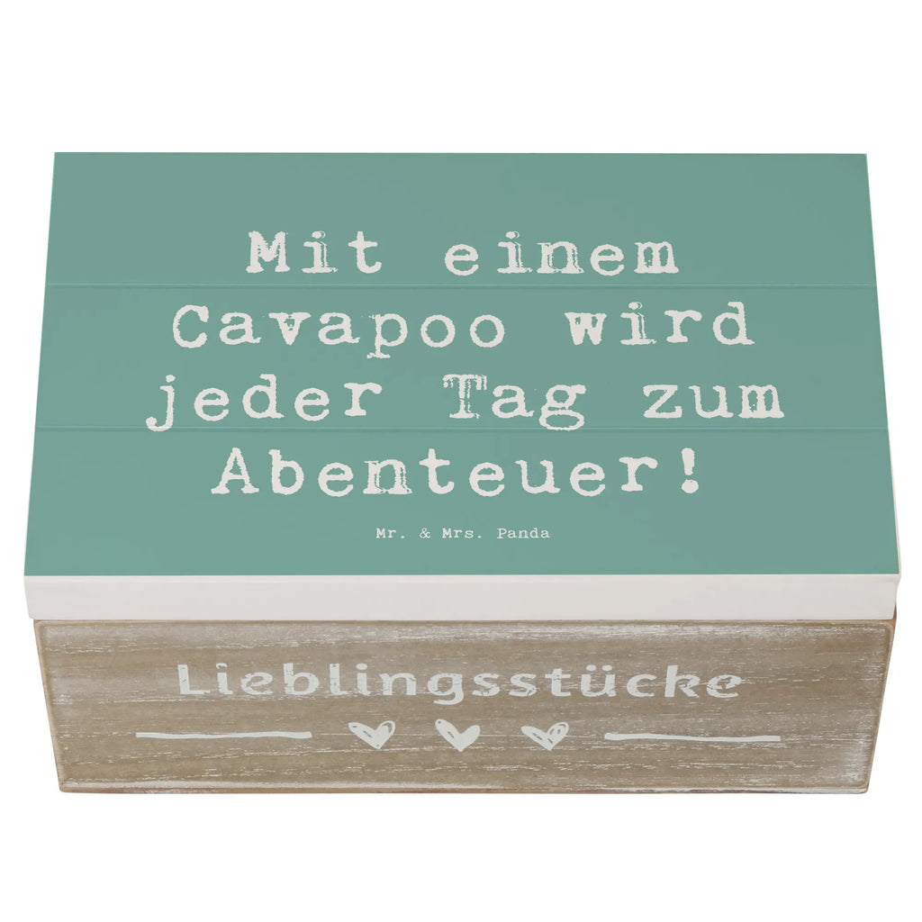 Wooden chest Saying Mit einem Cavapoo wird jeder Tag zum Abenteuer! aufbewahrungskiste mit deckel, Aufbewahrungsbox, box holz, Aufbewahrungsbox aus Holz, Aufbewahrungsbox Holz, holzkästchen, Schatulle, aufbewahrungstruhe, Holzboxen, Holzbox, Holzkisten, Holztruhe, Holz Aufbewahrungsbox, aufbewahrungskisten, Holzbox mit Deckel, Holzkiste, holztruhen, aufbewahrungsboxen, kiste holz, Holzkiste mit Deckel, holzschatulle, holzschachtel, Aufbewahrungskiste, truhe holz, Box aus Holz, Tierfreund, Welpe, Hund, Schenken, Hunderasse, Rassehund, Geschenk, Hundebesitzer