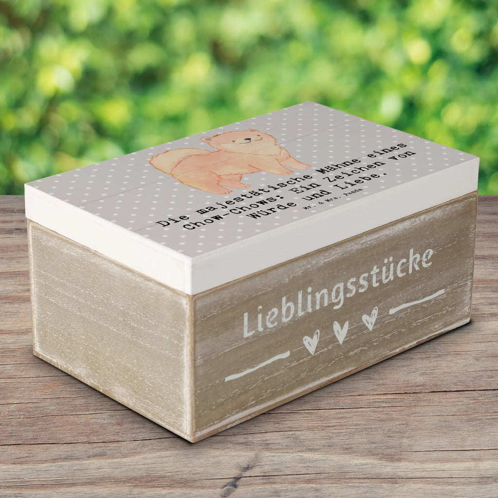 Wooden chest Die majestätische Mähne eines Chow-Chows: Ein Zeichen von Würde und Liebe. Aufbewahrungsbox, Erinnerungsbox, Geschenkbox, Erinnerungskiste, Dekokiste, XXL, Schatzkiste, Geschenkdose, Holzkiste, Kiste, Schatulle, Truhe, Hund, Hunderasse, Rassehund, Hundebesitzer, Geschenk, Tierfreund, Schenken, Welpe