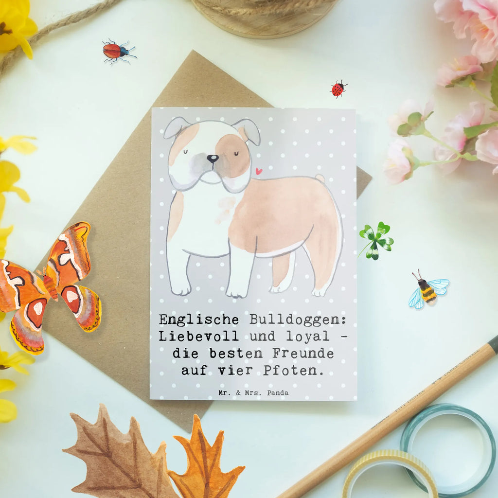 Greetings card Englische Bulldoggen: Liebevoll und loyal - die besten Freunde auf vier Pfoten. Glückwunschkarte, Einladungskarte, Hochzeitskarte, Klappkarte, Geburtstagskarte, Grußkarte, Ansichtskarten, Karte, Hund, Hunderasse, Rassehund, Hundebesitzer, Geschenk, Tierfreund, Schenken, Welpe