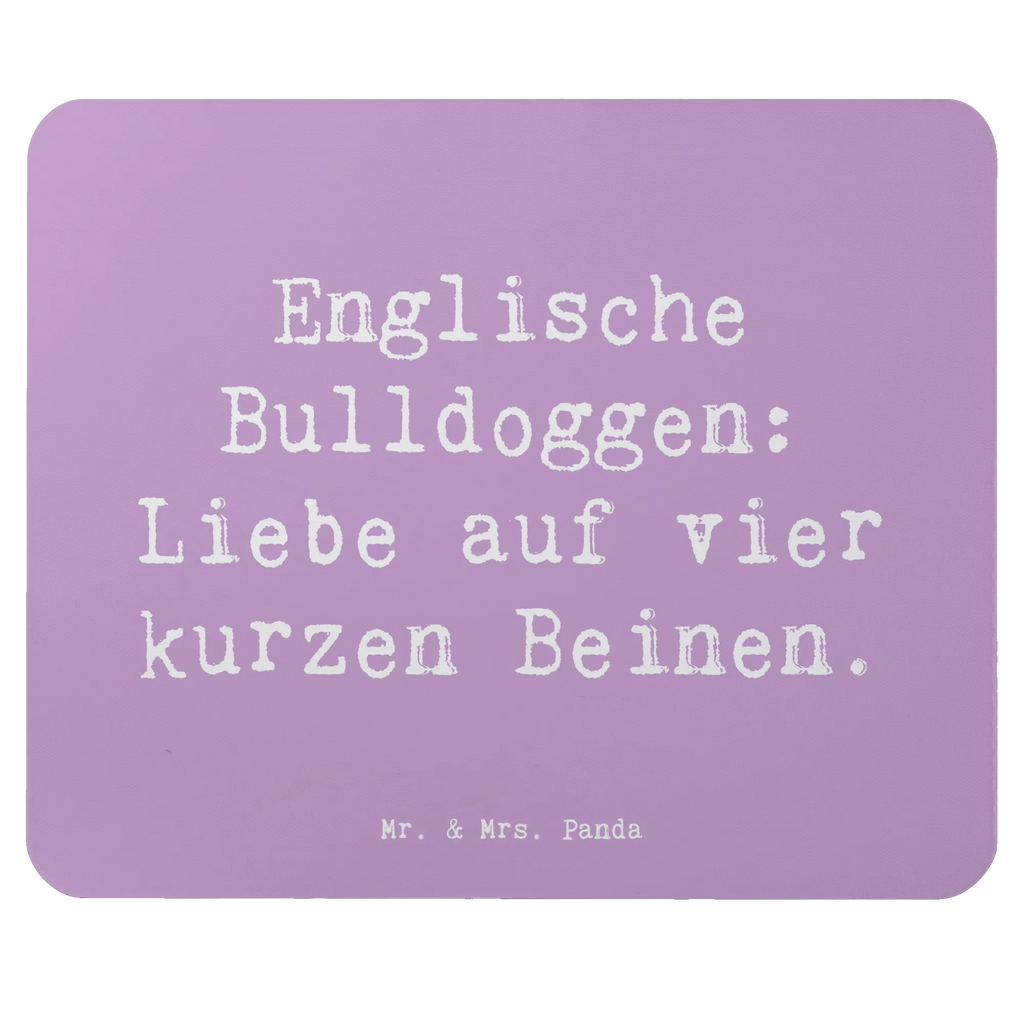 Mouse mat Saying Englische Bulldoggen: Liebe auf vier kurzen Beinen. Designer Mauspad, Arbeitszimmer, Einzigartiges Mauspad, Mousepad, Mauspad, Büroausstattung, Mausunterlage, PC Zubehör, Mauspad Büro, Computer zubehör, Hund, Hunderasse, Rassehund, Hundebesitzer, Geschenk, Tierfreund, Schenken, Welpe
