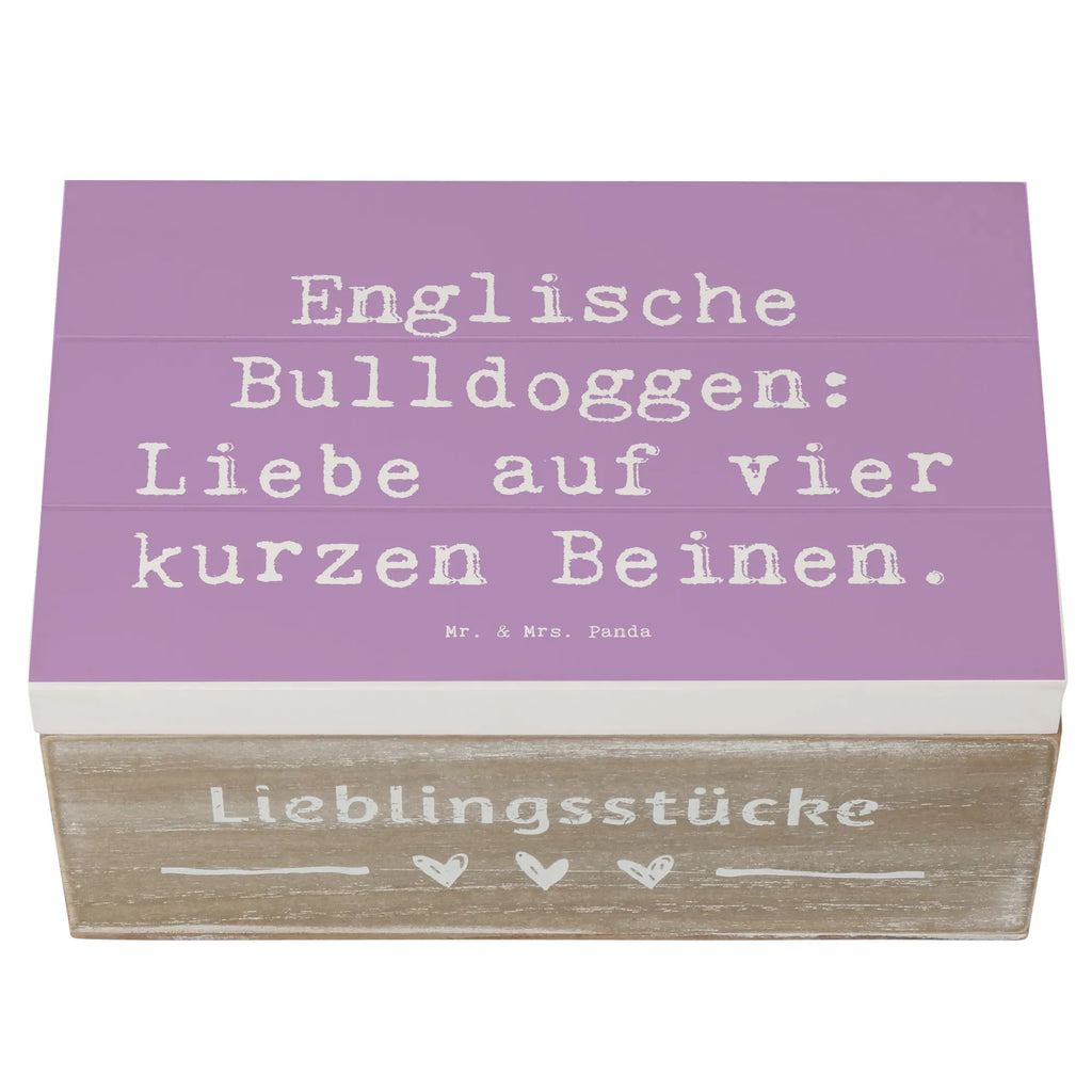Wooden chest Saying Englische Bulldoggen: Liebe auf vier kurzen Beinen. Erinnerungsbox, Schatulle, Dekokiste, Geschenkdose, XXL, Holzkiste, Schatzkiste, Truhe, Kiste, Erinnerungskiste, Aufbewahrungsbox, Geschenkbox, Hund, Hunderasse, Rassehund, Hundebesitzer, Geschenk, Tierfreund, Schenken, Welpe