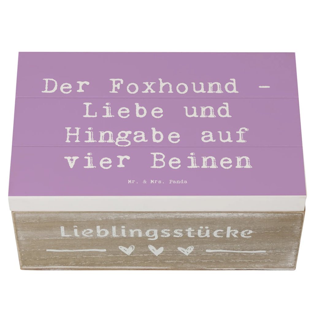 Wooden chest Saying Der Foxhound - Liebe und Hingabe auf vier Beinen holzbox mit deckel, aufbewahrungskiste, Erinnerungskiste, Truhe, erinnerungsbox hochzeit, Erinnerungsbox, erinnerungsbox baby, Dekokiste, holzkisten, holztruhe, Aufbewahrungsbox, Schatulle, box aus holz, holzboxen, aufbewahrungsbox holz, holz aufbewahrungsbox, Schatzkiste, Geschenkbox, Kiste, holzkiste mit deckel, deko box, holzbox, aufbewahrungsbox aus holz, ordnungsbox, Holzkiste, schmuckkästchen, dekorative holzkiste, Tierfreund, Welpe, Hund, Schenken, Geschenk, Hunderasse, Rassehund, Hundebesitzer