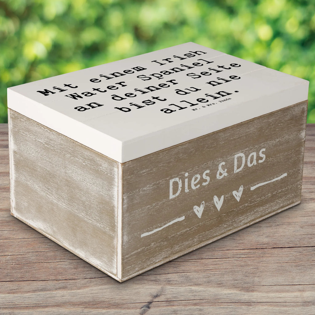 Wooden chest Saying Mit einem Irish Water Spaniel an deiner Seite bist du nie allein. aufbewahrungskisten, Aufbewahrungsbox aus Holz, Holzkiste mit Deckel, holzschatulle, aufbewahrungstruhe, kiste holz, Holzkisten, aufbewahrungskiste mit deckel, holzschachtel, Aufbewahrungsbox, Holzbox, Holz Aufbewahrungsbox, Aufbewahrungskiste, holzkästchen, Aufbewahrungsbox Holz, Holzboxen, Schatulle, Holzkiste, holztruhen, Holzbox mit Deckel, Box aus Holz, aufbewahrungsboxen, truhe holz, Holztruhe, box holz, Tierfreund, Welpe, Hund, Schenken, Geschenk, Hunderasse, Rassehund, Hundebesitzer