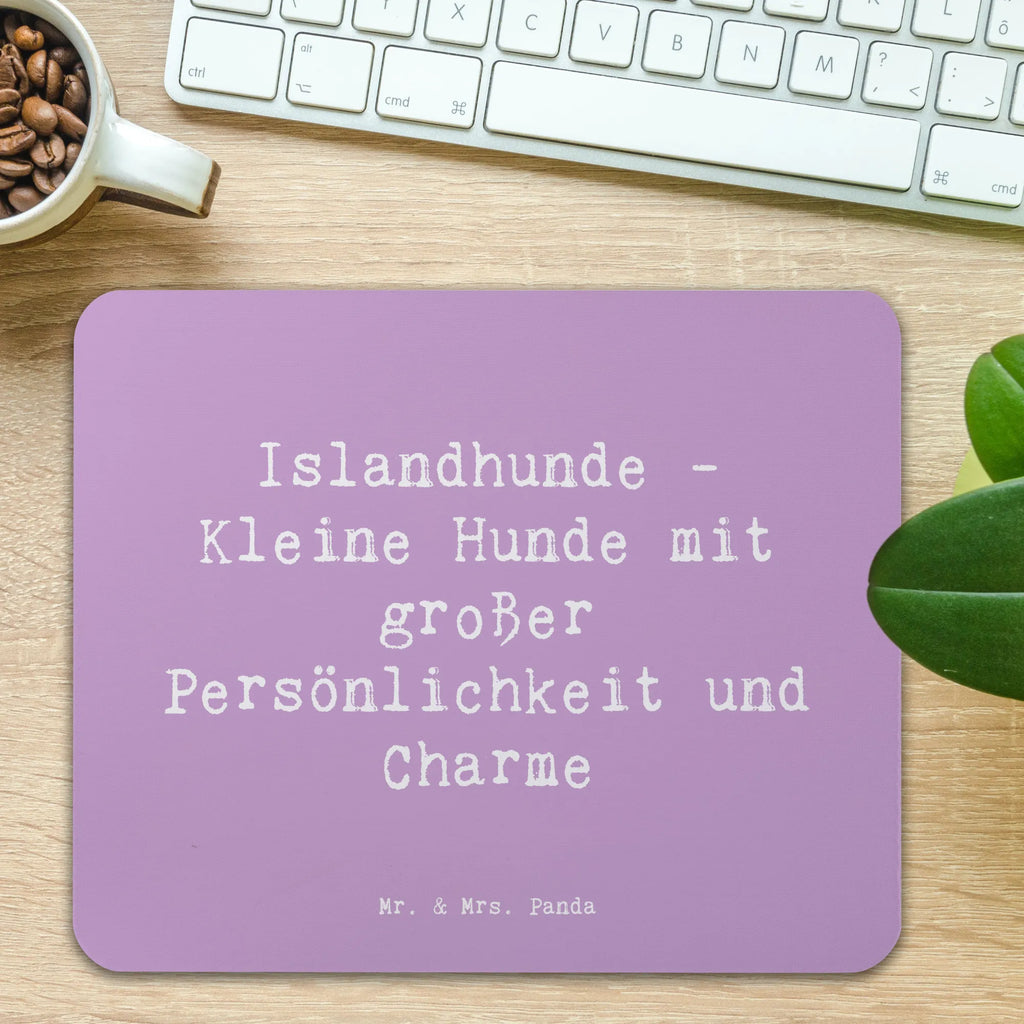 Mouse mat Saying Islandhunde - Kleine Hunde mit großer Persönlichkeit und Charme Mauspad Büro, Mauspad, Büroausstattung, PC Zubehör, Mausunterlage, Einzigartiges Mauspad, Arbeitszimmer, Designer Mauspad, Mousepad, Computer zubehör, Hund, Hunderasse, Rassehund, Hundebesitzer, Geschenk, Tierfreund, Schenken, Welpe