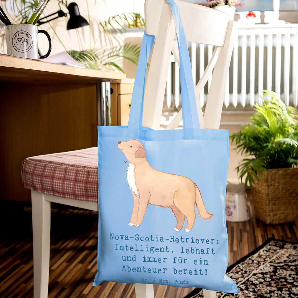 Tote bag Nova-Scotia-Retriever: Intelligent, lebhaft und immer für ein Abenteuer bereit! Jutebeutel, Beutel, Jutetasche, Schultertasche, Laptoptasche, Einkaufstasche, Tasche, Stofftasche, Strandtasche, Einkaufstüte, Badetasche, Tragetasche, Stoffbeutel, Beuteltasche, Umhängetasche, Shopper, Hund, Hunderasse, Rassehund, Hundebesitzer, Geschenk, Tierfreund, Schenken, Welpe