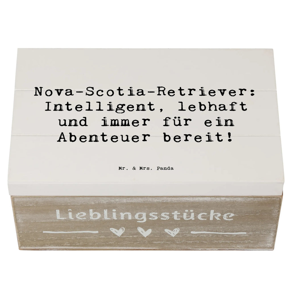 Wooden chest Saying Nova-Scotia-Retriever: Intelligent, lebhaft und immer für ein Abenteuer bereit! Schatulle, Truhe, Aufbewahrungsbox, Erinnerungsbox, Holzkiste, XXL, Erinnerungskiste, Geschenkdose, Schatzkiste, Kiste, Geschenkbox, Dekokiste, Hund, Hunderasse, Rassehund, Hundebesitzer, Geschenk, Tierfreund, Schenken, Welpe