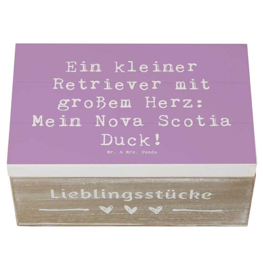 Wooden chest Saying Ein kleiner Retriever mit großem Herz: Mein Nova Scotia Duck! Geschenkdose, Schatulle, Erinnerungsbox, Aufbewahrungsbox, Schatzkiste, Truhe, Dekokiste, Erinnerungskiste, XXL, Geschenkbox, Holzkiste, Kiste, Hund, Hunderasse, Rassehund, Hundebesitzer, Geschenk, Tierfreund, Schenken, Welpe