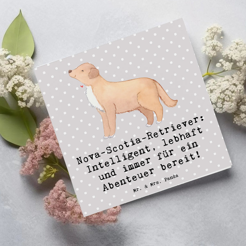 Deluxe Card Nova-Scotia-Retriever: Intelligent, lebhaft und immer für ein Abenteuer bereit! Hochzeitskarte, Karte, Geburtstagskarte, Einladungskarte, Hochwertige Grußkarte, Klappkarte, Hochwertige Klappkarte, Grußkarte, Glückwunschkarte, Hund, Hunderasse, Rassehund, Hundebesitzer, Geschenk, Tierfreund, Schenken, Welpe