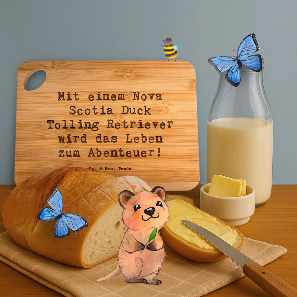 Holzbrettchen Spruch Nova Scotia Duck Abenteuer Holzbrettchen, Hackbrett, Brett, Holzbrett, Küchenbrett, Frühstücksbrett, Servierbrett, Schneidebrett, Hund, Hunderasse, Rassehund, Hundebesitzer, Geschenk, Tierfreund, Schenken, Welpe