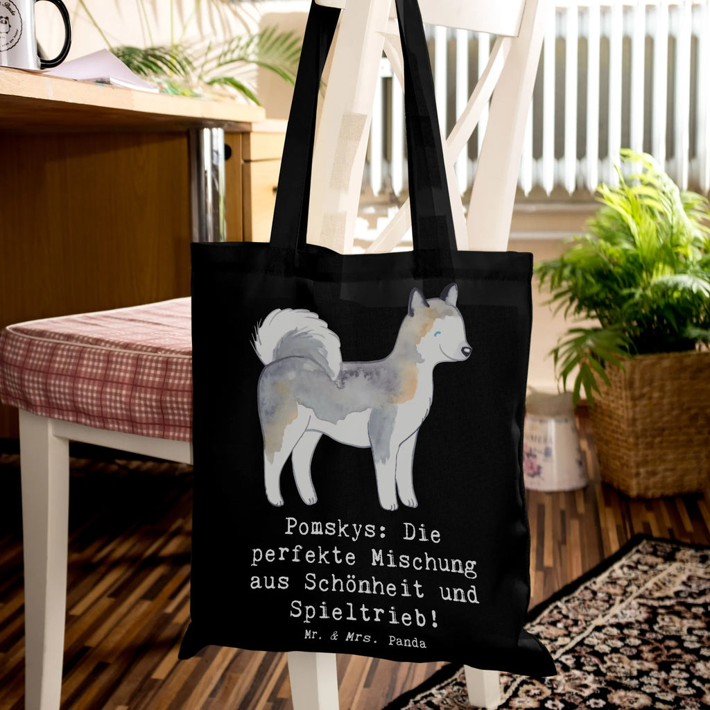 Tragetasche Pomsky Perfektion Schultertasche, Laptoptasche, Tragetasche, Stoffbeutel, Einkaufstasche, Stofftasche, Beuteltasche, Jutetasche, Tasche, Beutel, Strandtasche, Umhängetasche, Badetasche, Jutebeutel, Shopper, Einkaufstüte, Hund, Hunderasse, Rassehund, Hundebesitzer, Geschenk, Tierfreund, Schenken, Welpe