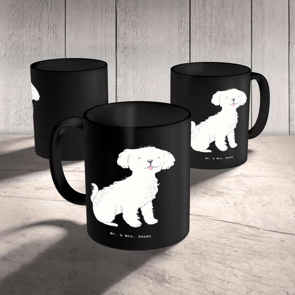 Tasse Mit einem Bichon Frisé wird jeder Tag zum Abenteuer. Tasse, Geschenktasse, Keramiktasse, Bürotasse, Tasse mit Motiven, Kaffeetasse, Porzellantasse, Tasse mit Zitaten, Teetasse, Hund, Hunderasse, Rassehund, Hundebesitzer, Geschenk, Tierfreund, Schenken, Welpe