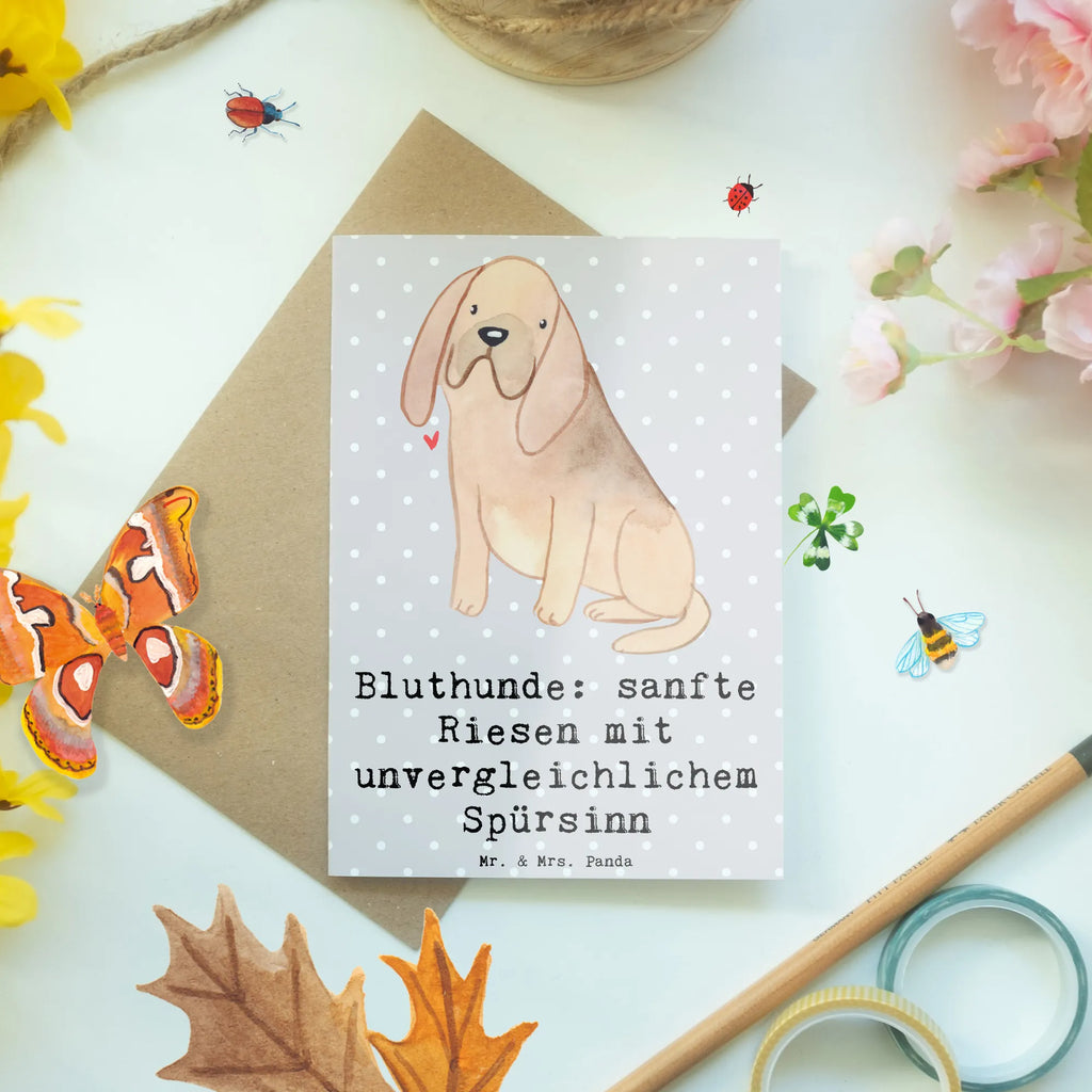 Greetings card Bluthunde: sanfte Riesen mit unvergleichlichem Spürsinn Grußkarte, Hochzeitskarte, Geburtstagskarte, Karte, Ansichtskarten, Einladungskarte, Glückwunschkarte, Klappkarte, Hund, Hunderasse, Rassehund, Hundebesitzer, Geschenk, Tierfreund, Schenken, Welpe