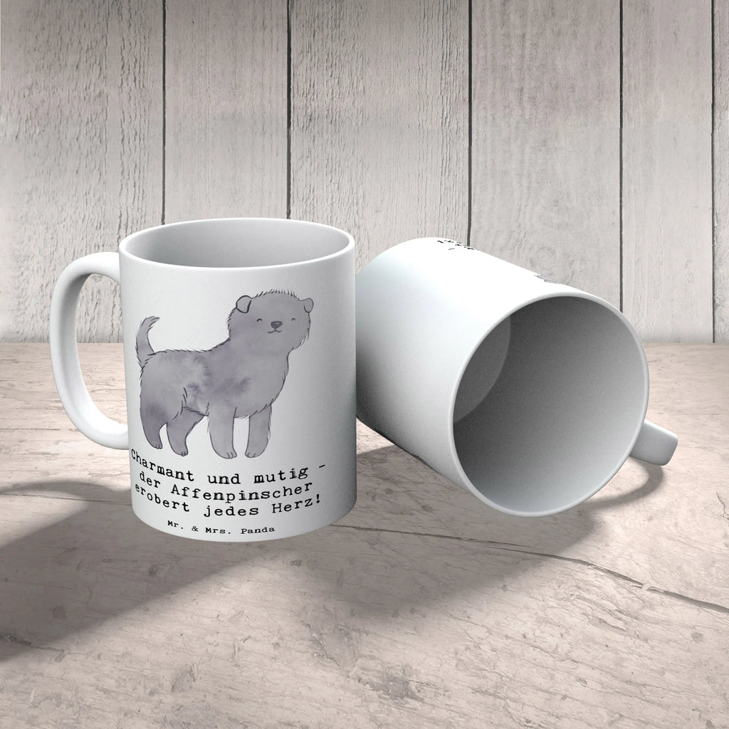 Mug Charmant und mutig - der Affenpinscher erobert jedes Herz! Kaffeetasse, Porzellantasse, Tasse mit Zitaten, Tasse mit Motiven, Tasse, Geschenktasse, Keramiktasse, Teetasse, Bürotasse, Hund, Hunderasse, Rassehund, Hundebesitzer, Geschenk, Tierfreund, Schenken, Welpe