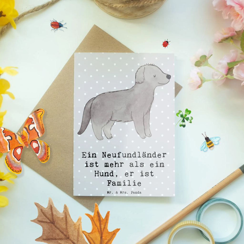 Greetings card Ein Neufundländer ist mehr als ein Hund, er ist Familie Klappkarte, Grußkarte, Geburtstagskarte, Ansichtskarten, Glückwunschkarte, Einladungskarte, Karte, Hochzeitskarte, Hund, Hunderasse, Rassehund, Hundebesitzer, Geschenk, Tierfreund, Schenken, Welpe
