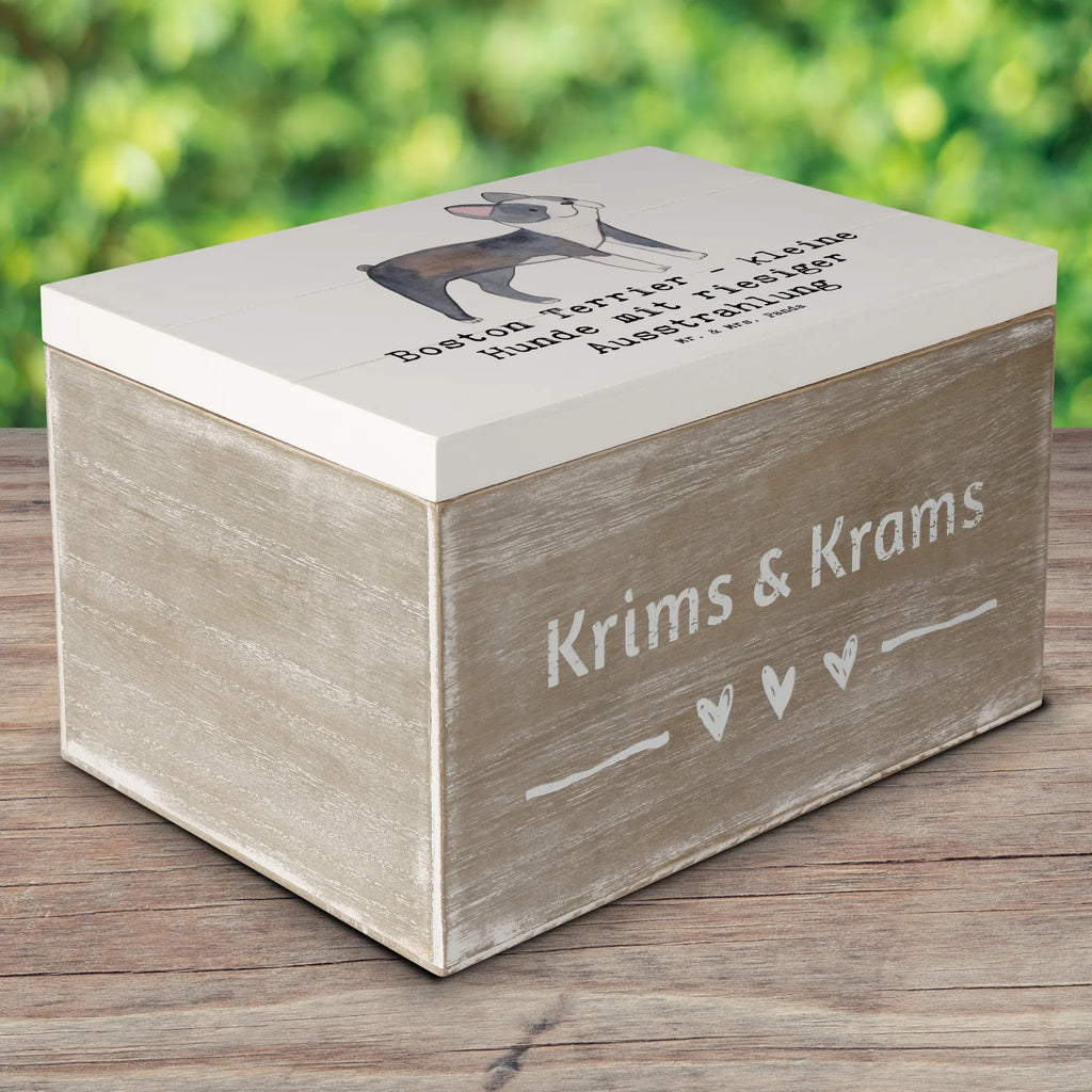 Wooden chest Boston Terrier - kleine Hunde mit riesiger Ausstrahlung Dekokiste, Truhe, Aufbewahrungsbox, XXL, Kiste, Schatzkiste, Geschenkdose, Schatulle, Geschenkbox, Erinnerungsbox, Holzkiste, Erinnerungskiste, Hund, Hunderasse, Rassehund, Hundebesitzer, Geschenk, Tierfreund, Schenken, Welpe