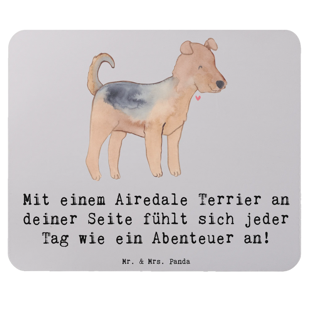 Mouse mat Mit einem Airedale Terrier an deiner Seite fühlt sich jeder Tag wie ein Abenteuer an! Mauspad Büro, Mauspad, PC Zubehör, Computer zubehör, Mousepad, Designer Mauspad, Arbeitszimmer, Einzigartiges Mauspad, Mausunterlage, Büroausstattung, Hund, Hunderasse, Rassehund, Hundebesitzer, Geschenk, Tierfreund, Schenken, Welpe
