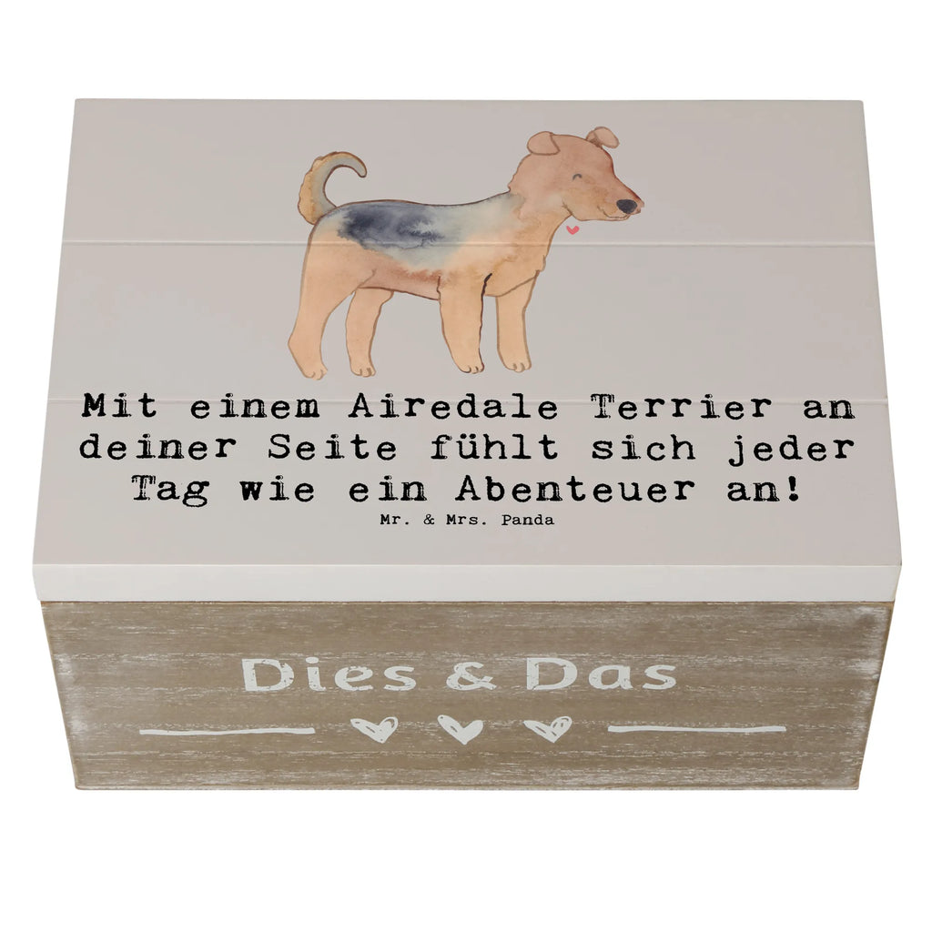 Holzkiste Airedale Terrier Abenteuer Holzkiste, XXL, Kiste, Geschenkdose, Geschenkbox, Aufbewahrungsbox, Erinnerungsbox, Erinnerungskiste, Schatulle, Truhe, Schatzkiste, Dekokiste, Hund, Hunderasse, Rassehund, Hundebesitzer, Geschenk, Tierfreund, Schenken, Welpe