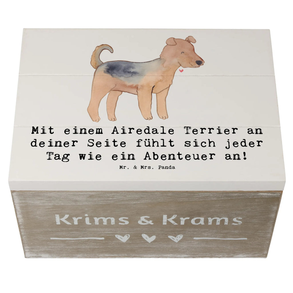 Holzkiste Airedale Terrier Abenteuer Holzkiste, XXL, Kiste, Geschenkdose, Geschenkbox, Aufbewahrungsbox, Erinnerungsbox, Erinnerungskiste, Schatulle, Truhe, Schatzkiste, Dekokiste, Hund, Hunderasse, Rassehund, Hundebesitzer, Geschenk, Tierfreund, Schenken, Welpe