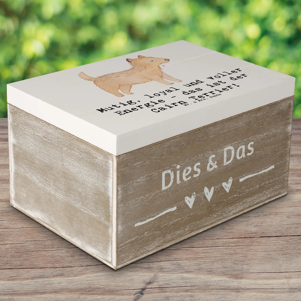 Wooden chest Mutig, loyal und voller Energie - das ist der Cairn Terrier! Aufbewahrungsbox, Erinnerungsbox, Kiste, Truhe, Schatulle, XXL, Geschenkdose, Geschenkbox, Erinnerungskiste, Holzkiste, Schatzkiste, Dekokiste, Hund, Hunderasse, Rassehund, Hundebesitzer, Geschenk, Tierfreund, Schenken, Welpe