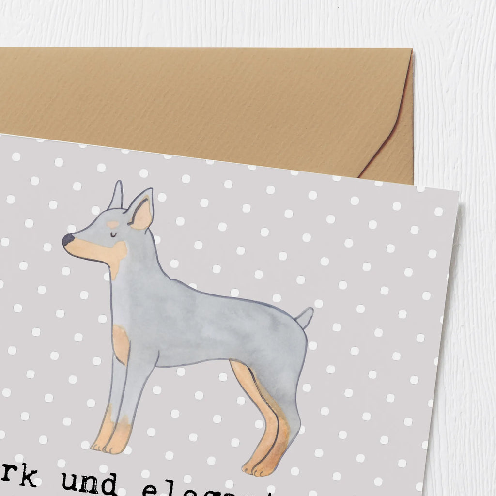 Deluxe Card Stark und elegant: Der Dobermann-Pinscher macht jede Familie komplett Glückwunschkarte, Klappkarte, Hochwertige Klappkarte, Hochwertige Grußkarte, Einladungskarte, Grußkarte, Karte, Hochzeitskarte, Geburtstagskarte, Hund, Hunderasse, Rassehund, Hundebesitzer, Geschenk, Tierfreund, Schenken, Welpe