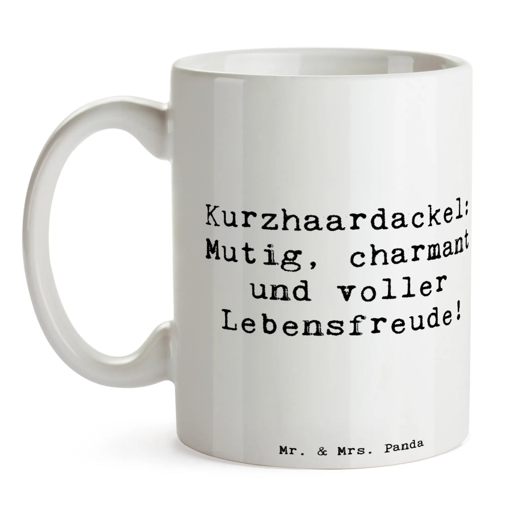 Tasse Spruch Mutiger Dackel Teetasse, Geschenktasse, Tasse mit Zitaten, Tasse mit Motiven, Tasse, Bürotasse, Kaffeetasse, Keramiktasse, Porzellantasse, Hund, Hunderasse, Rassehund, Hundebesitzer, Geschenk, Tierfreund, Schenken, Welpe
