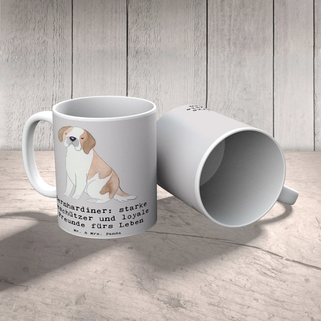 Mug Bernhardiner: starke Beschützer und loyale Freunde fürs Leben Porzellantasse, Kaffeetasse, Bürotasse, Teetasse, Keramiktasse, Tasse mit Zitaten, Tasse, Geschenktasse, Tasse mit Motiven, Hund, Hunderasse, Rassehund, Hundebesitzer, Geschenk, Tierfreund, Schenken, Welpe