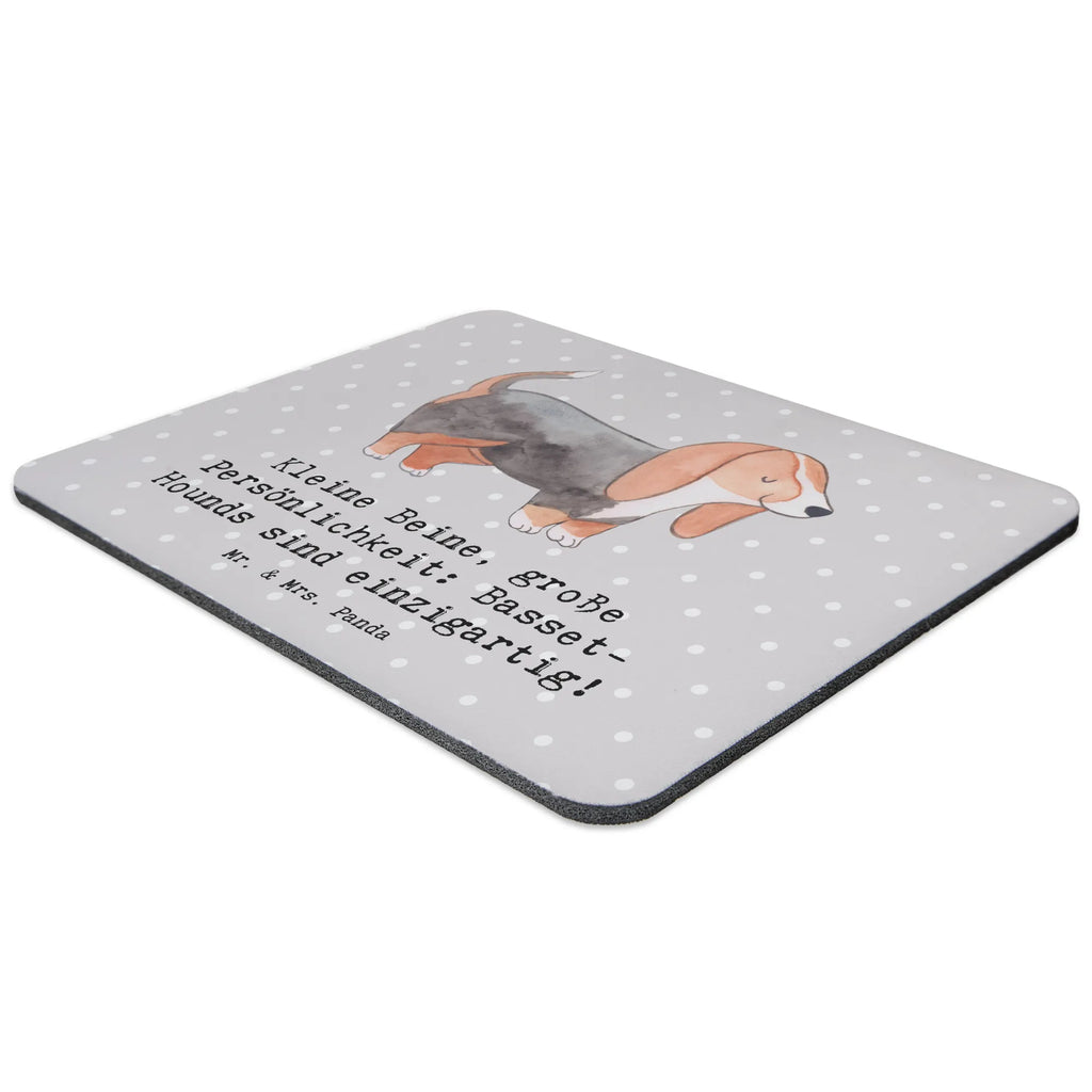 Mouse mat Kleine Beine, große Persönlichkeit: Basset-Hounds sind einzigartig! Computer zubehör, Arbeitszimmer, Mausunterlage, PC Zubehör, Mousepad, Einzigartiges Mauspad, Mauspad Büro, Designer Mauspad, Büroausstattung, Mauspad, Hund, Hunderasse, Rassehund, Hundebesitzer, Geschenk, Tierfreund, Schenken, Welpe