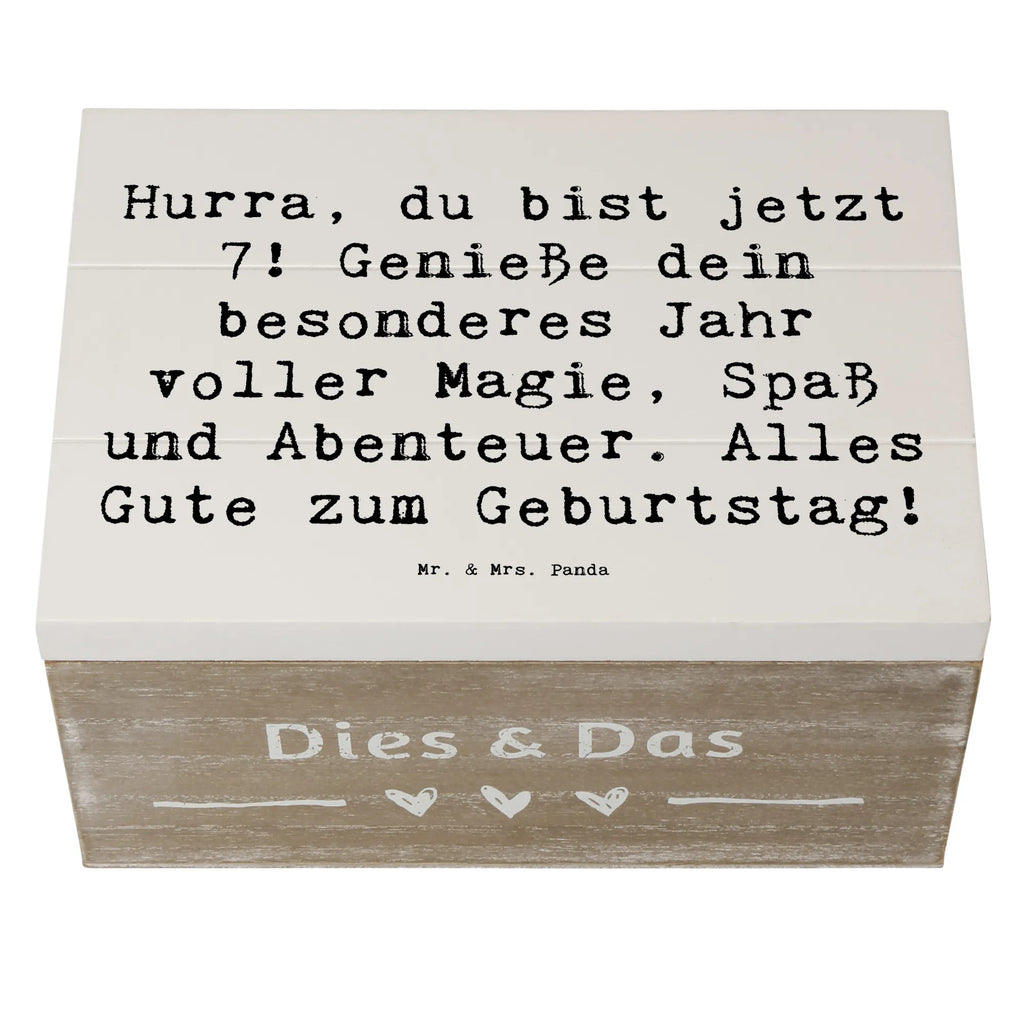 Wooden chest Saying Hurra, du bist jetzt 7! Genieße dein besonderes Jahr voller Magie, Spaß und Abenteuer. Alles Gute zum Geburtstag! Geschenkdose, Holzkiste, Aufbewahrungsbox, Erinnerungsbox, Truhe, Schatulle, Dekokiste, Erinnerungskiste, Schatzkiste, Geschenkbox, XXL, Kiste, Geburtstag, Geburtstagsgeschenk, Geschenk
